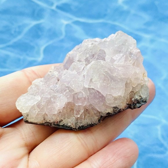 Raw Light Purple Amethyst Crystals on Dark Purple Matrix 2”x1.4” - Picture 2 of 7